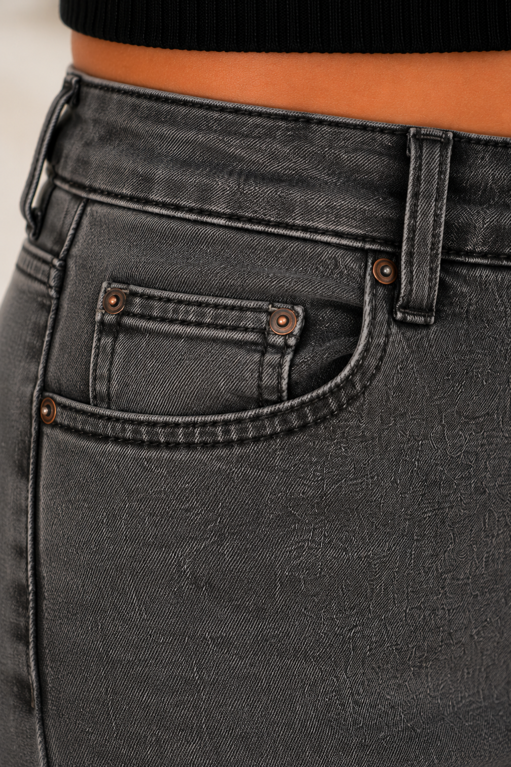 Slim Fit Stretchy Black Leather Skinny Pants
