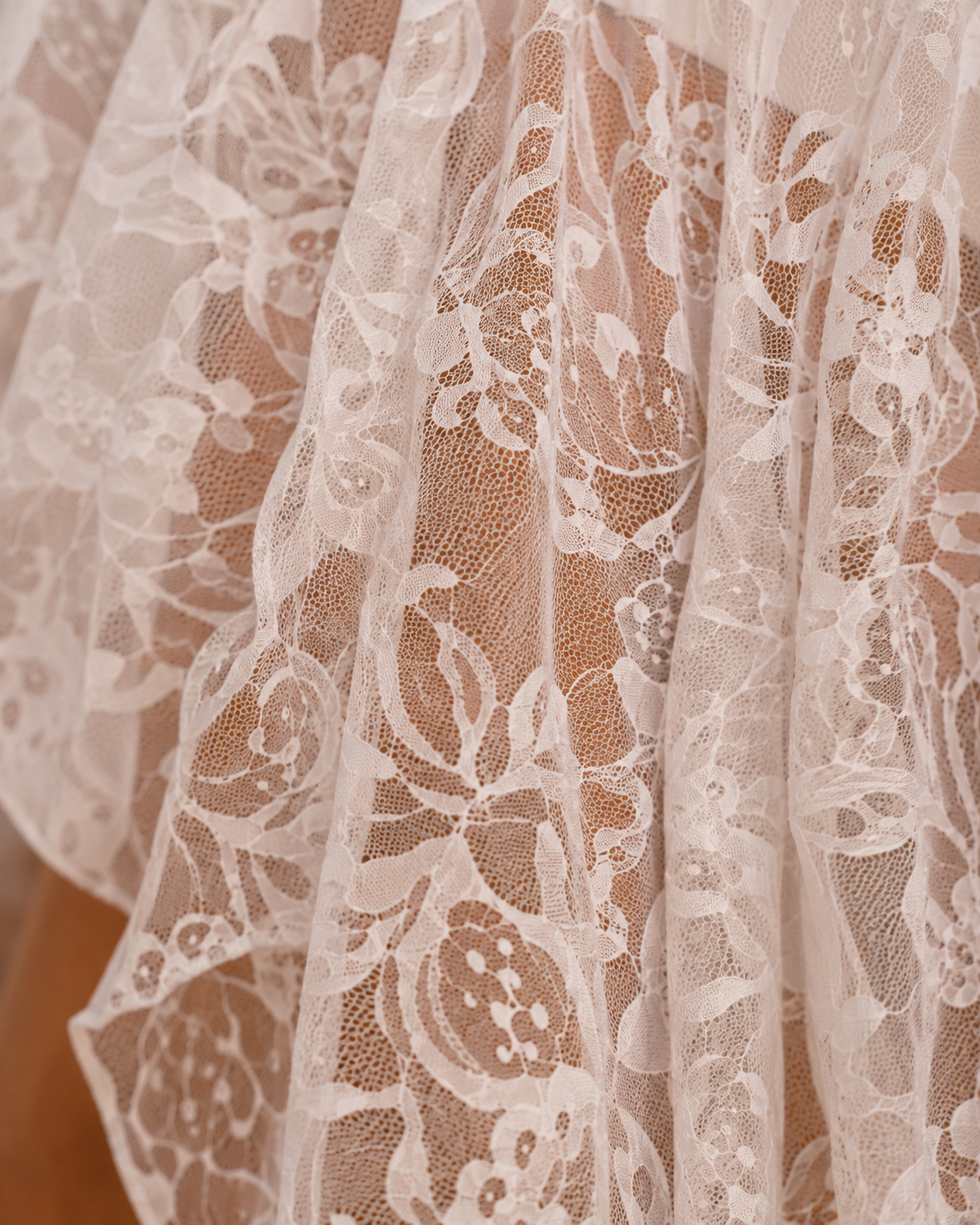 Lace Stretchy Asymmetrical Ruffled Hem Skirt