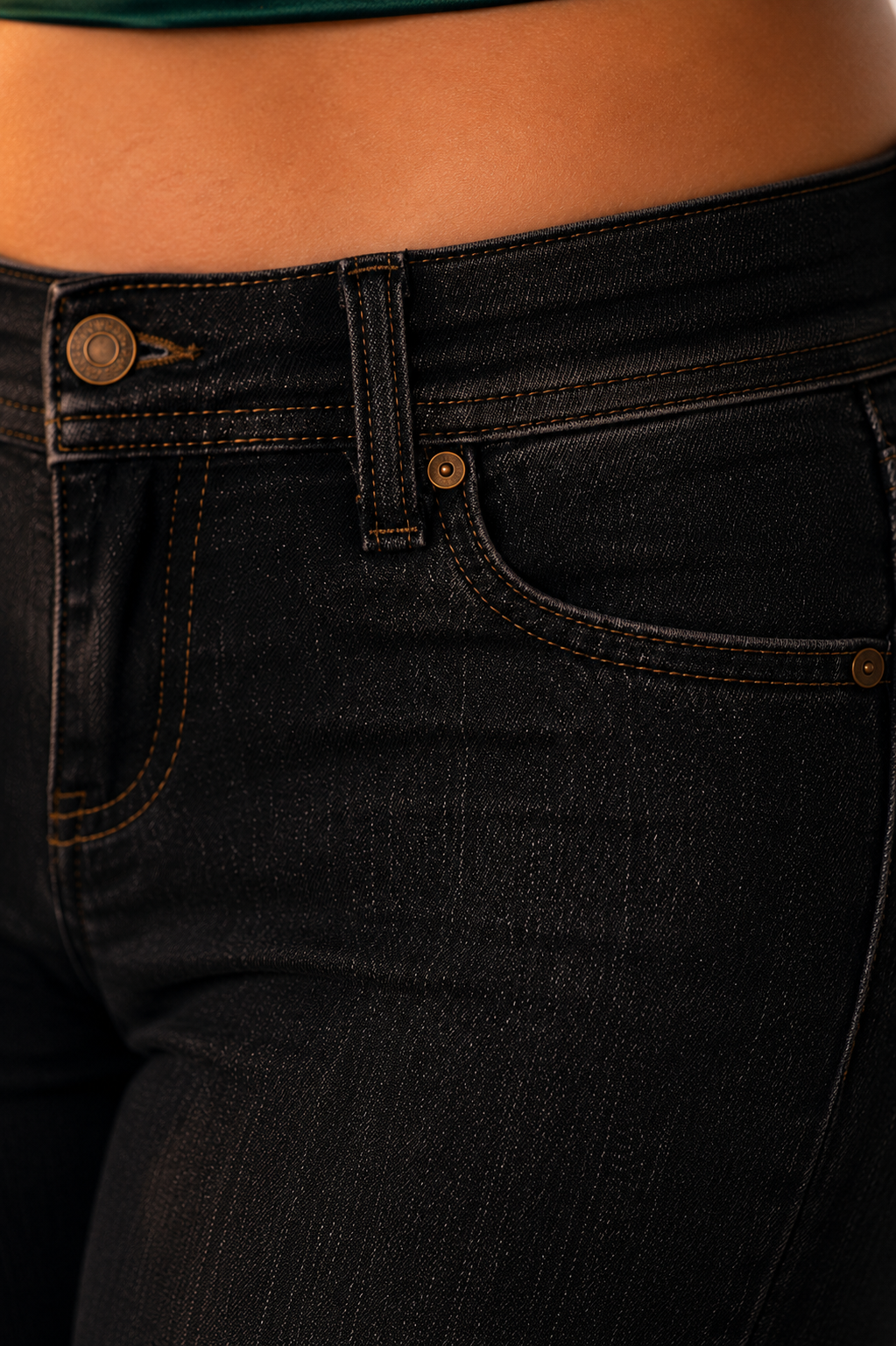 Retro Versatile Slim-fit Stretch Jeans