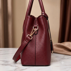 Fashionable Large-Capacity Shoulder Crossbody Bag